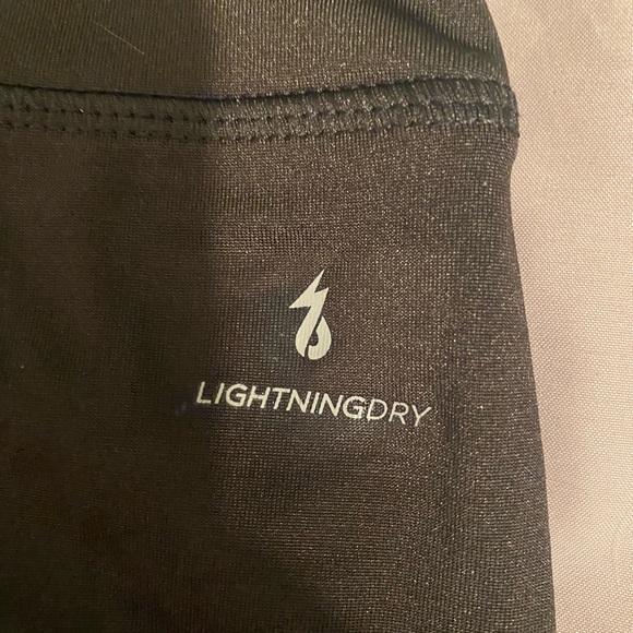 New Balance Lightning Dry black cropped leggings size L - Picture 4 of 4